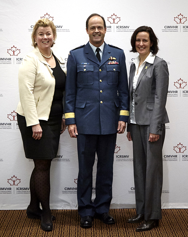 Dr. Alice Aiken, Gen Tom Lawson, Dr. Stéphanie Bélanger