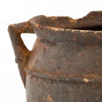Marmite en fonte trouvé dans la Navy Bay, à partir de la fin des années 1700s au début des années 1800s